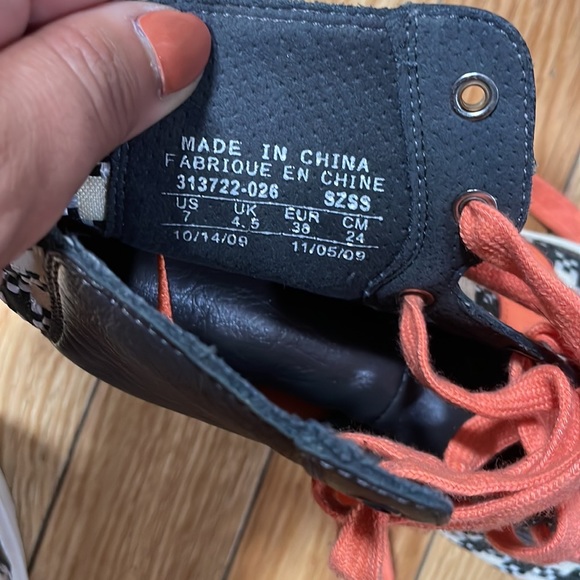 Rare Retro Nike stock. Women 7 or 7.5. - Picture 6 of 6